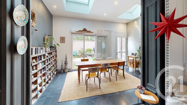 Maison à vendre - 8 pièces - 184,57 m2 - St Quentin - 02 - PICARDIE