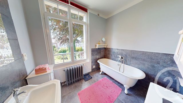 Maison à vendre - 10 pièces - 227 m2 - St Quentin - 02 - PICARDIE