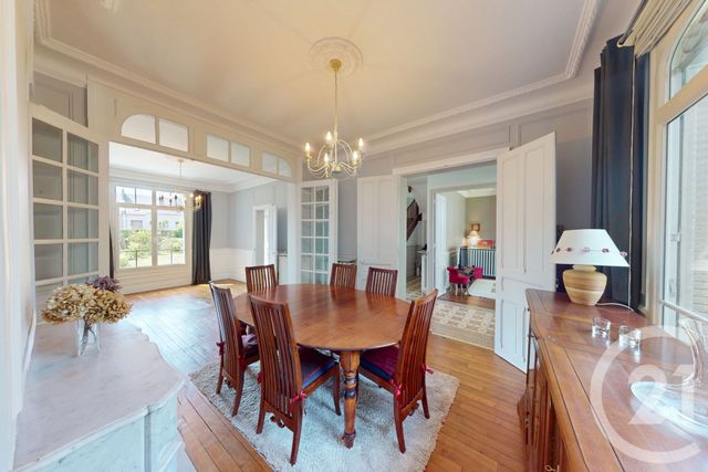 Maison à vendre - 10 pièces - 227 m2 - St Quentin - 02 - PICARDIE