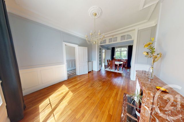 Maison à vendre - 10 pièces - 227 m2 - St Quentin - 02 - PICARDIE