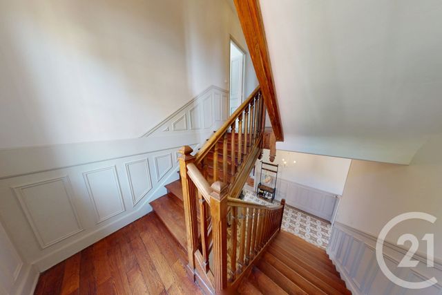 Maison à vendre - 10 pièces - 227 m2 - St Quentin - 02 - PICARDIE