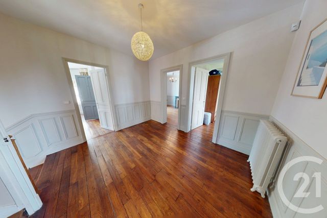 Maison à vendre - 10 pièces - 227 m2 - St Quentin - 02 - PICARDIE