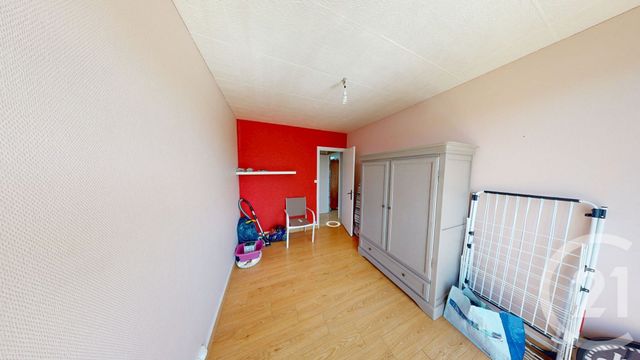 Appartement F4 à vendre - 4 pièces - 67 m2 - St Quentin - 02 - PICARDIE