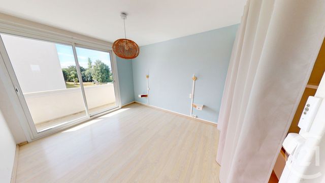 Appartement F4 à vendre - 4 pièces - 67 m2 - St Quentin - 02 - PICARDIE