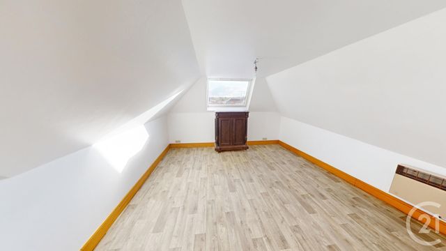 Maison à vendre - 7 pièces - 158 m2 - St Quentin - 02 - PICARDIE