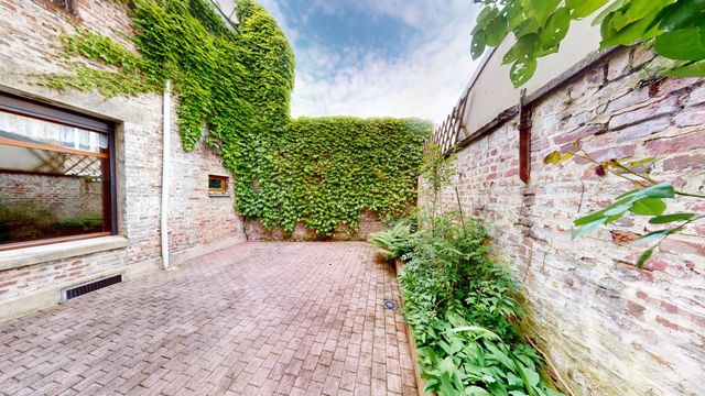 Maison à vendre - 7 pièces - 158 m2 - St Quentin - 02 - PICARDIE