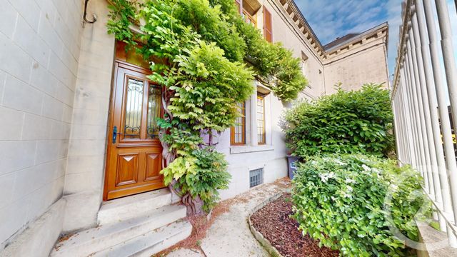 Maison à vendre - 7 pièces - 158 m2 - St Quentin - 02 - PICARDIE