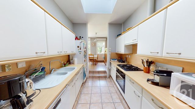 Afficher la photo en grand Maison à vendre - 9 pièces - 165 m2 - St Quentin - 02 - PICARDIE