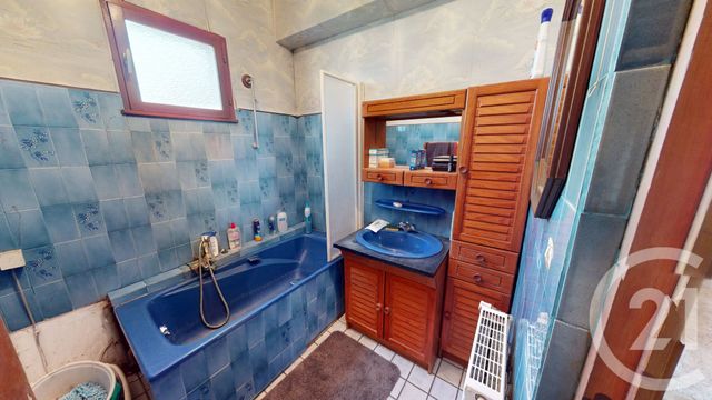 Maison à vendre - 5 pièces - 116,79 m2 - St Quentin - 02 - PICARDIE