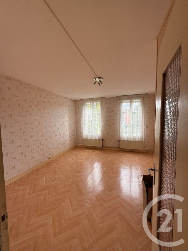 Maison à vendre - 13 pièces - 215,50 m2 - La Fere - 02 - PICARDIE