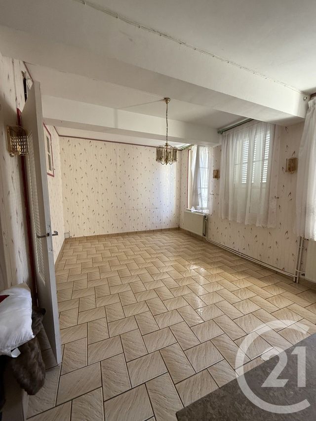 Maison à vendre - 13 pièces - 215,50 m2 - La Fere - 02 - PICARDIE
