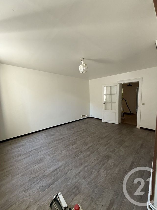 Maison à vendre - 13 pièces - 215,50 m2 - La Fere - 02 - PICARDIE