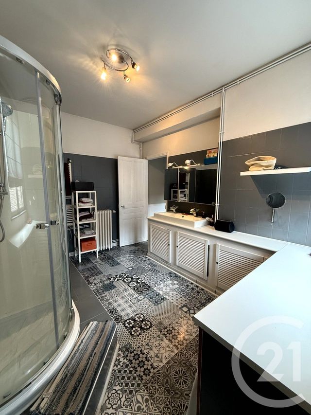 Afficher la photo en grand Maison à vendre - 7 pièces - 141,81 m2 - St Quentin - 02 - PICARDIE