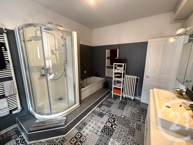 Afficher la photo en grand Maison à vendre - 7 pièces - 141,81 m2 - St Quentin - 02 - PICARDIE