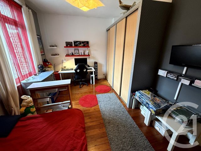 Afficher la photo en grand Maison à vendre - 7 pièces - 141,81 m2 - St Quentin - 02 - PICARDIE