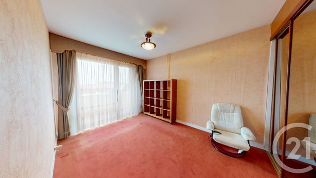 Appartement F5 à vendre - 5 pièces - 119,37 m2 - St Quentin - 02 - PICARDIE