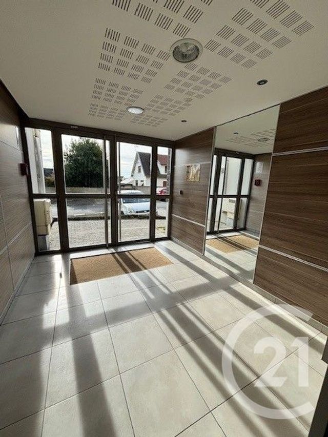 Appartement F2 à vendre - 2 pièces - 30 m2 - St Quentin - 02 - PICARDIE