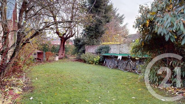 Maison à vendre - 7 pièces - 193,79 m2 - St Quentin - 02 - PICARDIE