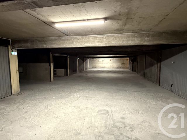 Parking &agrave; vendre - 14,80 m2 - St Quentin - 02 - PICARDIE