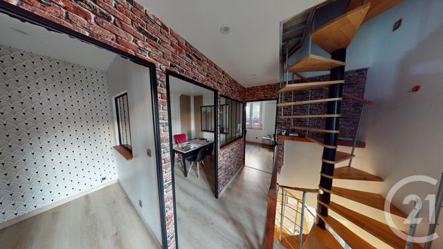 Maison &agrave; vendre - 4 pi&egrave;ces - 99 m2 - St Quentin - 02 - PICARDIE