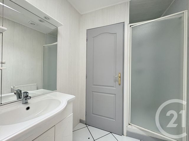 Maison &agrave; vendre - 9 pi&egrave;ces - 196,97 m2 - St Quentin - 02 - PICARDIE