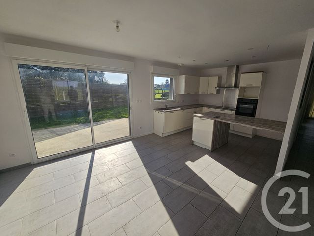 Maison &agrave; vendre - 4 pi&egrave;ces - 94,42 m2 - Essigny Le Grand - 02 - PICARDIE