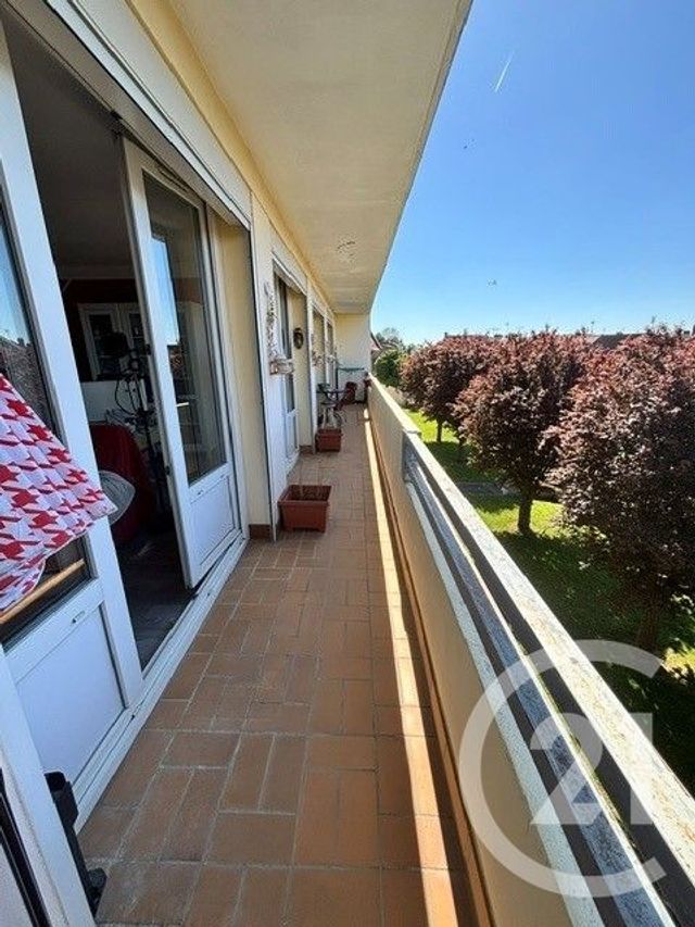 Appartement &agrave; vendre - 5 pi&egrave;ces - 77,55 m2 - St Quentin - 02 - PICARDIE