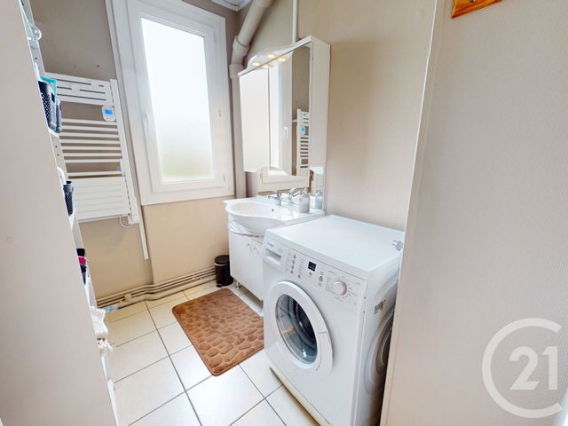 Appartement F4 &agrave; vendre - 5 pi&egrave;ces - 76,09 m2 - St Quentin - 02 - PICARDIE