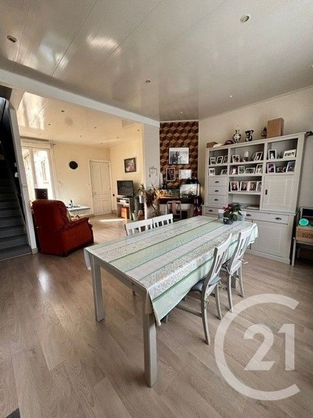 Maison &agrave; vendre - 5 pi&egrave;ces - 110 m2 - St Quentin - 02 - PICARDIE