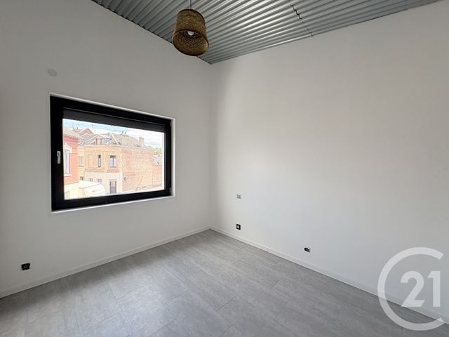 Maison &agrave; vendre - 3 pi&egrave;ces - 56,07 m2 - St Quentin - 02 - PICARDIE