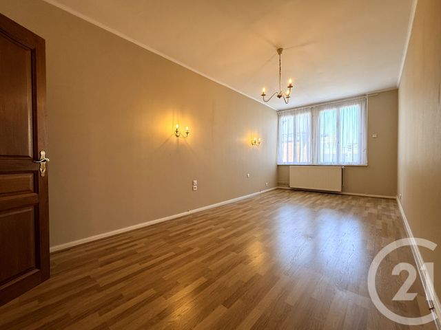 Appartement F6 &agrave; vendre - 6 pi&egrave;ces - 145 m2 - St Quentin - 02 - PICARDIE