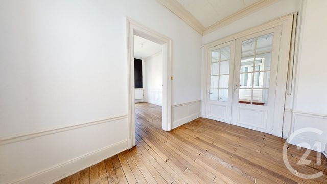 Appartement &agrave; vendre - 4 pi&egrave;ces - 89,07 m2 - St Quentin - 02 - PICARDIE