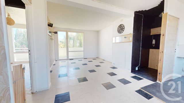 Appartement F4 &agrave; vendre - 4 pi&egrave;ces - 63 m2 - St Quentin - 02 - PICARDIE