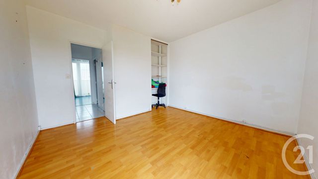 Appartement &agrave; vendre - 3 pi&egrave;ces - 56,05 m2 - St Quentin - 02 - PICARDIE
